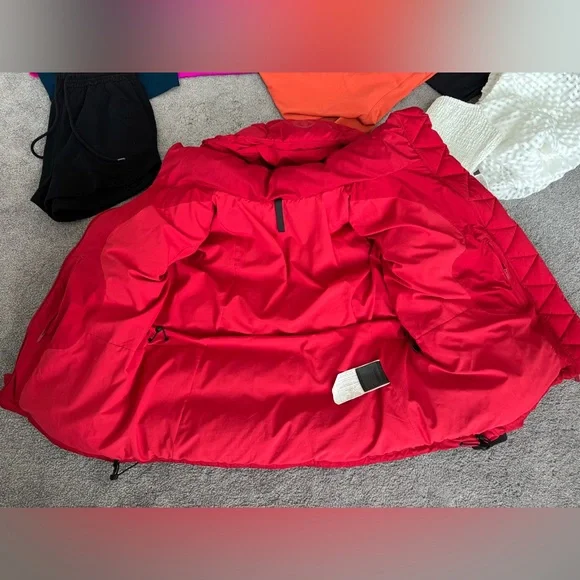 Lululemon Wunder Puff Jacket - Picture 3 of 7